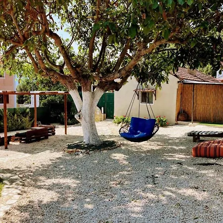 Nikos Apartment *